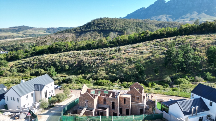 4 Bedroom Property for Sale in La Roche Western Cape